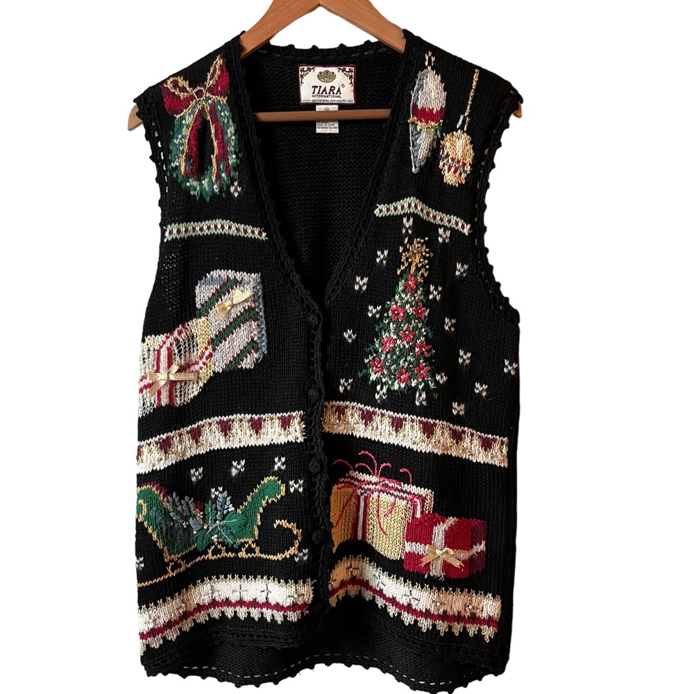 Vintage Tiara International Christmas Sweater Vest, Size: Medium